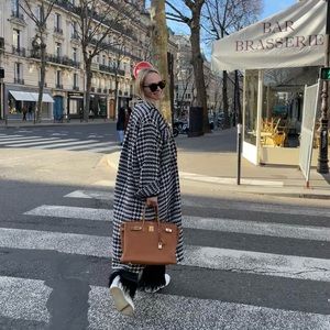 Meet your Posher, Anastasia